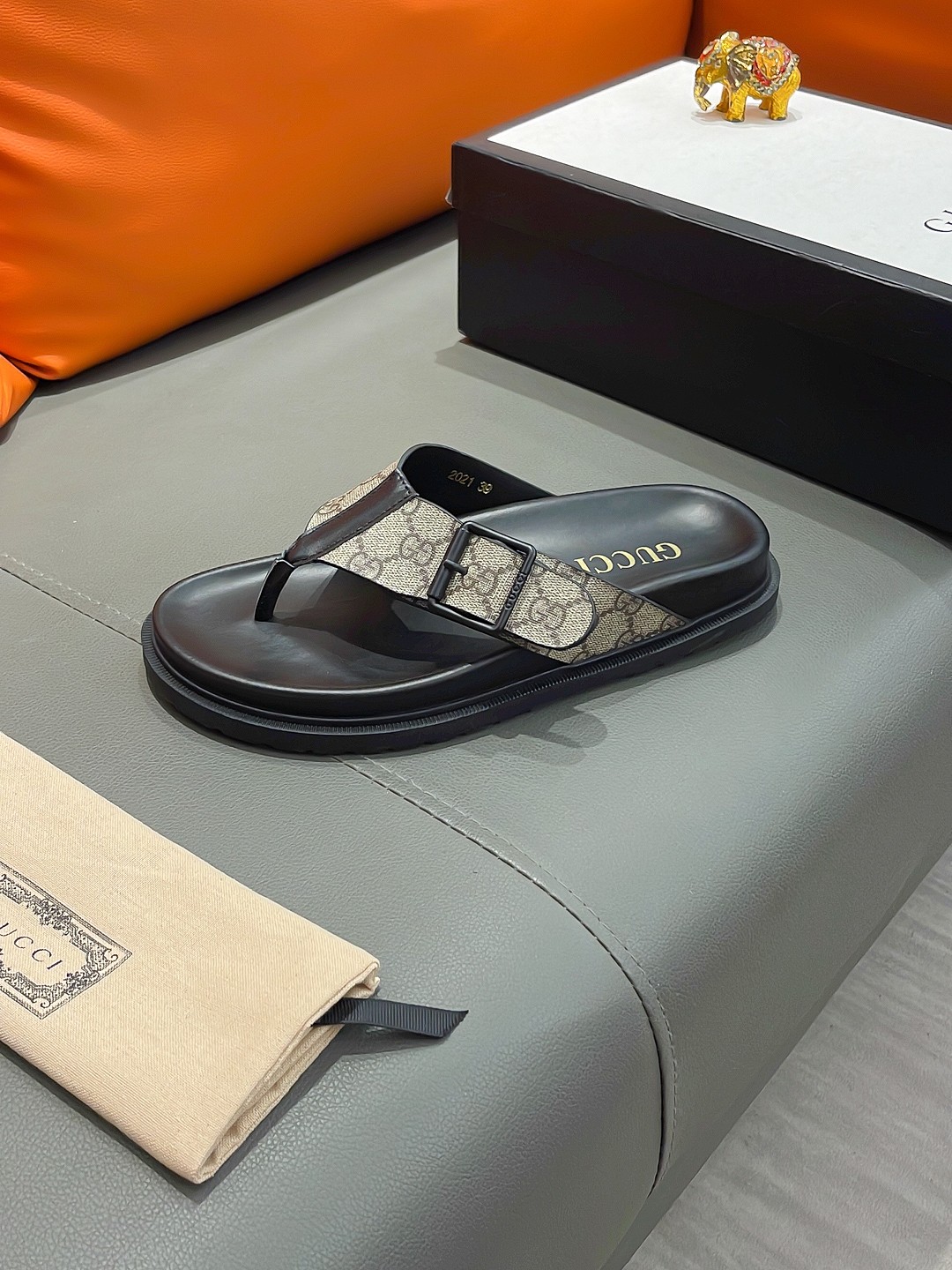 GUCCI Men's Premium Slides - Luxury Designer Sandals - Premium Collection - Image 4