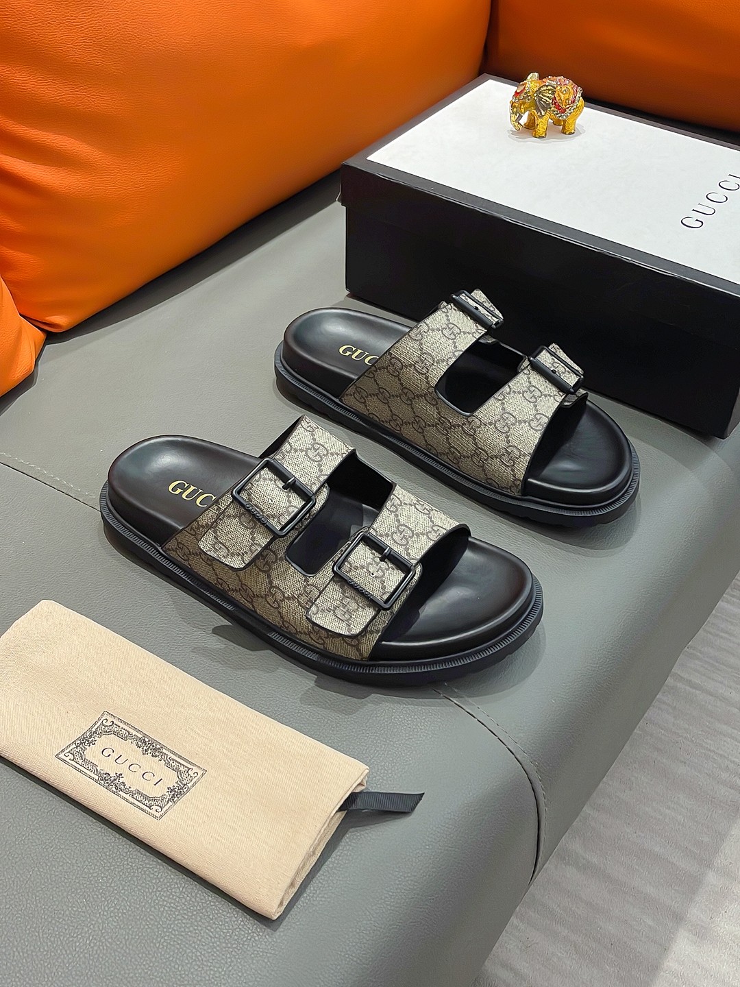 GUCCI Men's Premium Slides - Luxury Designer Sandals - Premium Collection