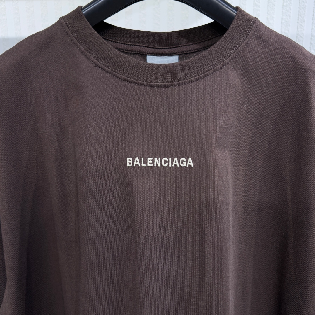 Balenciaga Classic Letter Brown T-shirt - Image 5