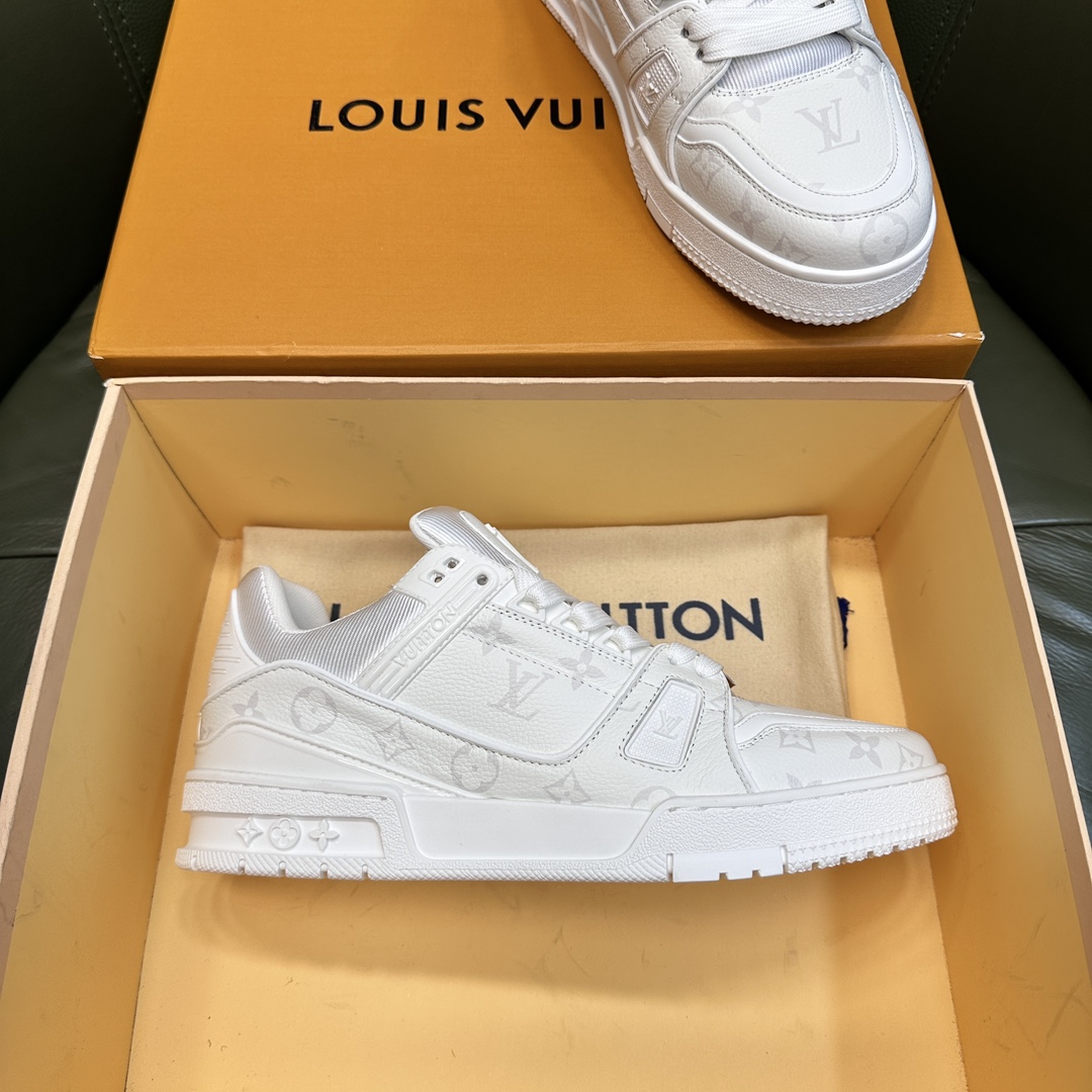 Louis Vuitton LV NEW Leather Sneakers - Blue - Image 3