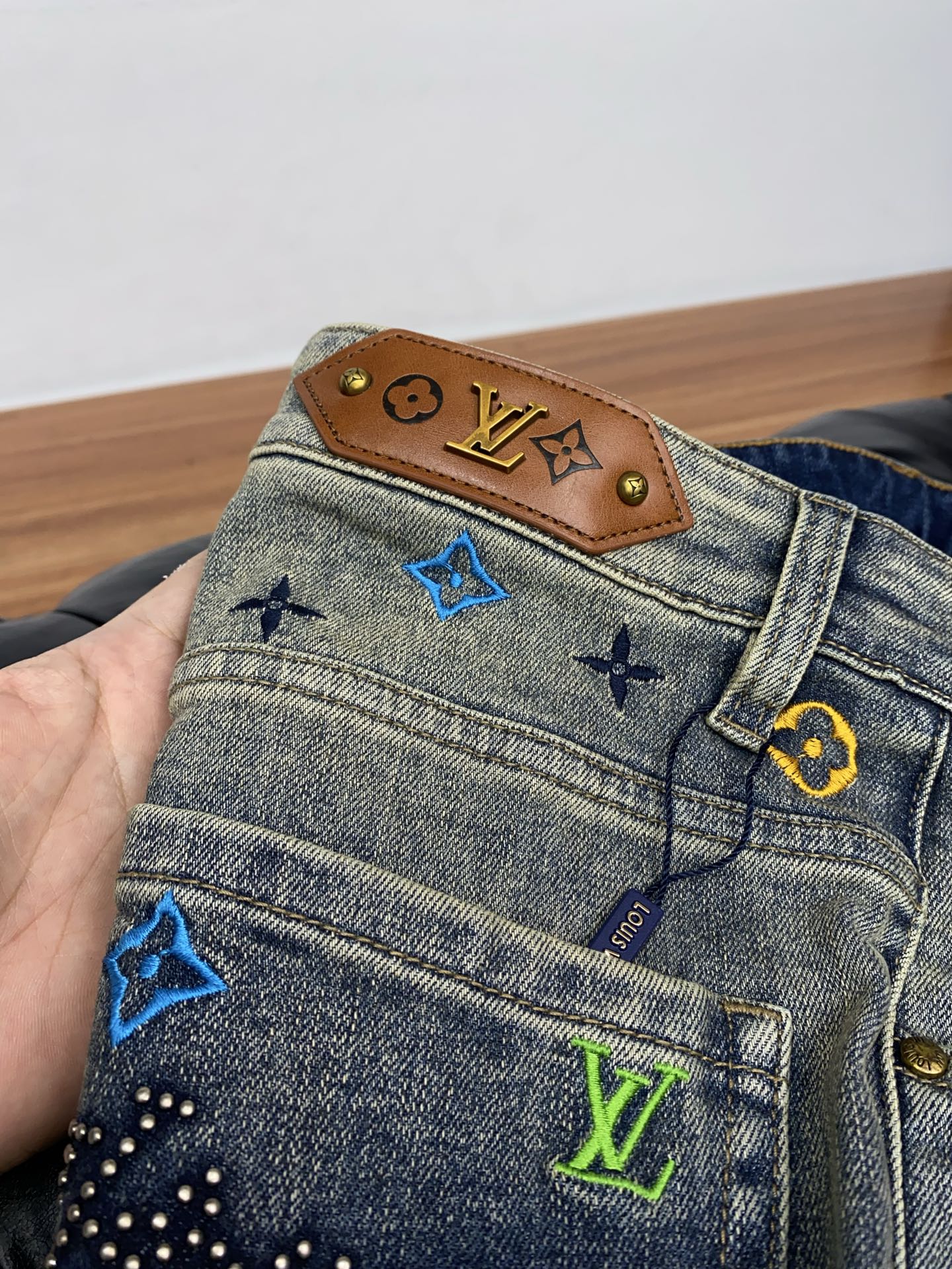 Louis Vuitton 2026 Slim Straight Jeans - Image 5