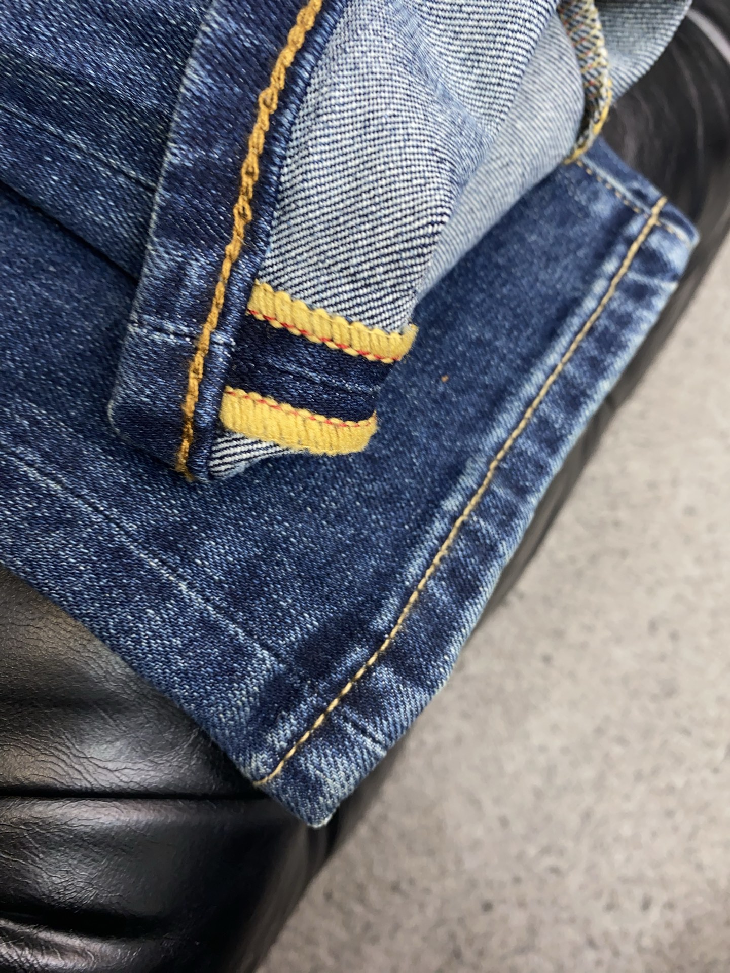 Louis Vuitton 2026 Slim Straight Jeans - Image 7