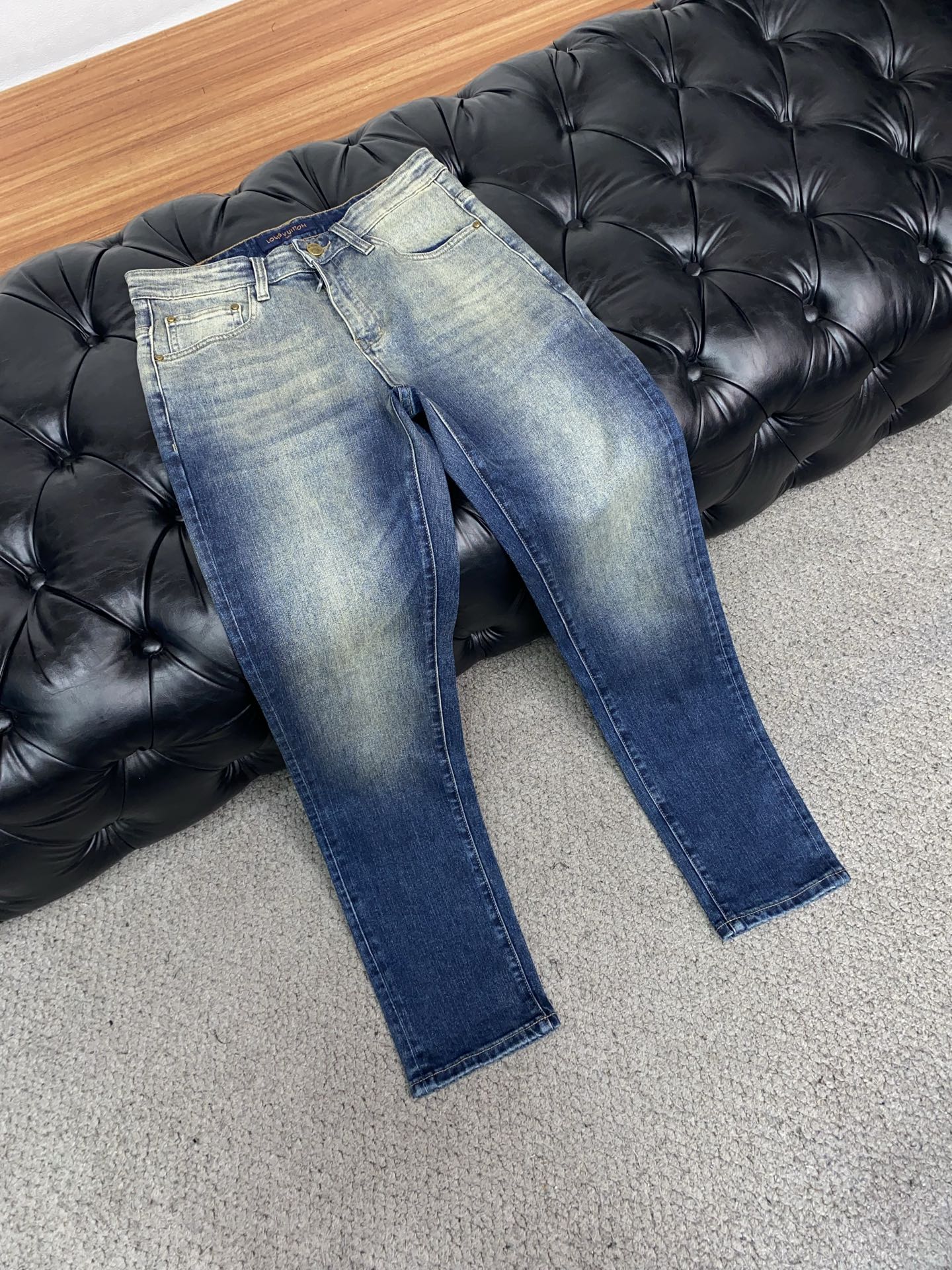 Louis Vuitton 2026 Slim Straight Jeans - Image 6