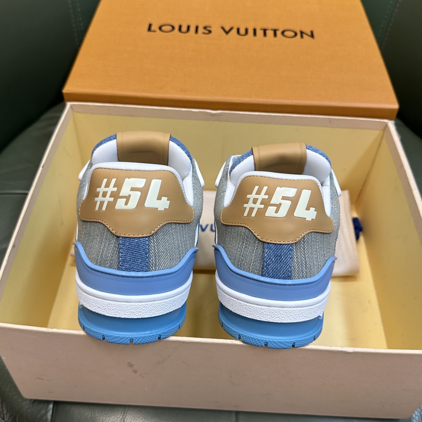 Louis Vuitton LV NEW Leather Sneakers - White/Blue - Image 4